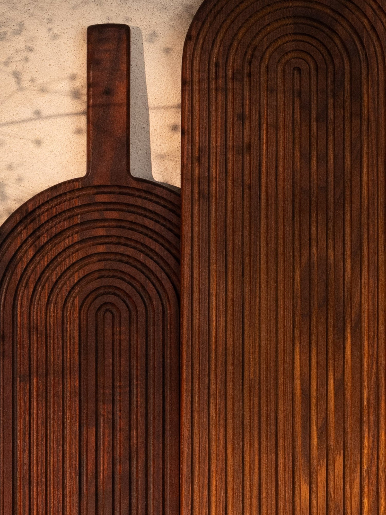 Serving board